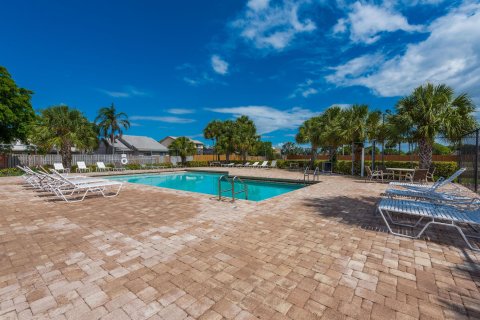 Villa ou maison à vendre à Lake Worth, Floride: 3 chambres, 137.22 m2 № 1228855 - photo 1