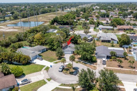 Villa ou maison à vendre à Royal Palm Beach, Floride: 3 chambres, 140.1 m2 № 1215978 - photo 3