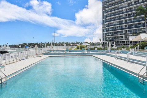 Studio in the Condo in Miami Beach, Florida  № 1355255 - photo 9