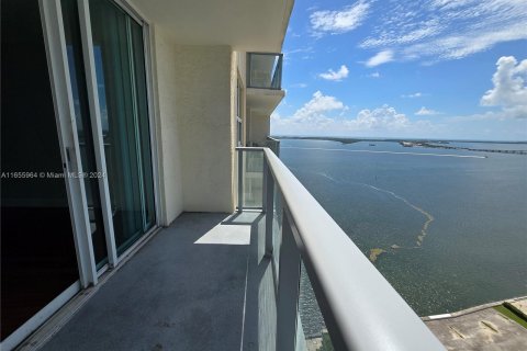 Appartement à louer à Miami, Floride: 2 chambres, 105.91 m2 № 1355339 - photo 7