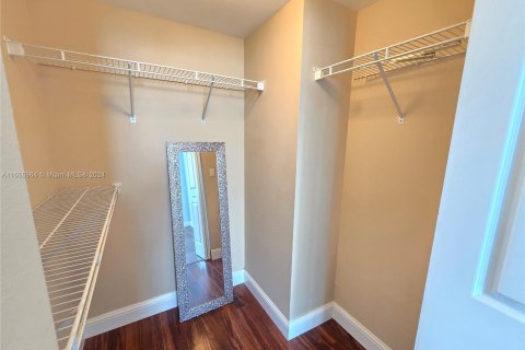 Appartement à louer à Miami, Floride: 2 chambres, 105.91 m2 № 1355339 - photo 22