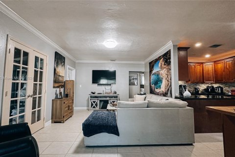 Casa en venta en Hollywood, Florida, 3 dormitorios, 147.16 m2 № 1355293 - foto 19