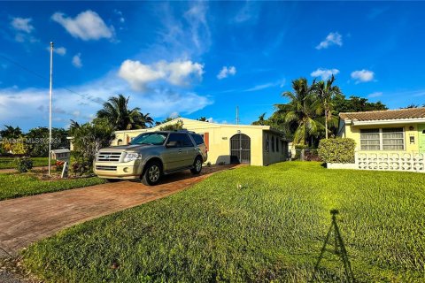 Casa en venta en Hollywood, Florida, 3 dormitorios, 147.16 m2 № 1355293 - foto 3