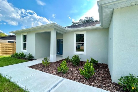 Villa ou maison à vendre à Edgewater, Floride: 4 chambres, 188.78 m2 № 1372014 - photo 4