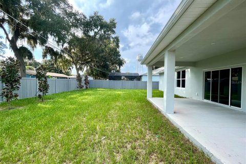 Villa ou maison à vendre à Edgewater, Floride: 4 chambres, 188.78 m2 № 1372014 - photo 10