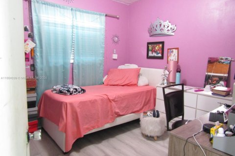Casa en venta en Miramar, Florida, 3 dormitorios, 214.51 m2 № 1224090 - foto 10