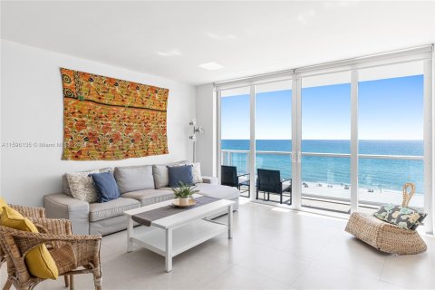 Copropriété à vendre à Miami Beach, Floride: 2 chambres, 122.63 m2 № 1224032 - photo 7