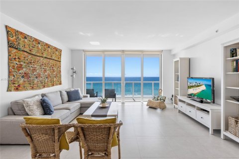 Copropriété à vendre à Miami Beach, Floride: 2 chambres, 122.63 m2 № 1224032 - photo 4