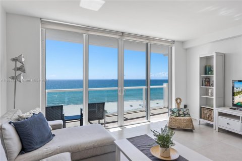 Copropriété à vendre à Miami Beach, Floride: 2 chambres, 122.63 m2 № 1224032 - photo 9