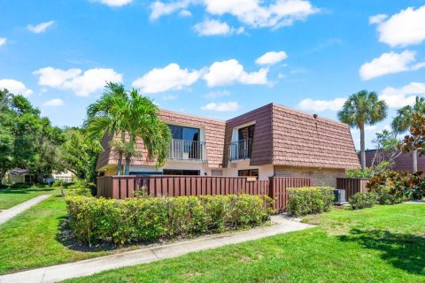 Adosado en venta en Palm City, Florida, 3 dormitorios, 114.83 m2 № 1210215 - foto 29