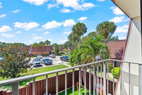 Adosado en venta en Palm City, Florida, 3 dormitorios, 114.83 m2 № 1210215 - foto 8