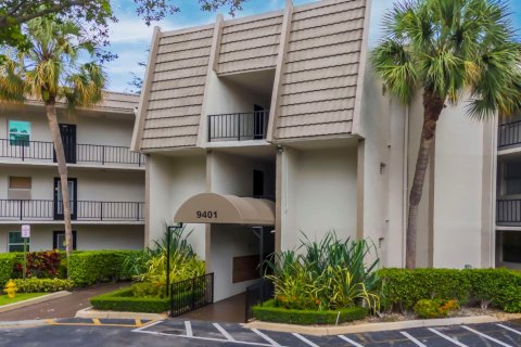 Condominio en venta en Tamarac, Florida, 1 dormitorio, 69.68 m2 № 1210343 - foto 9