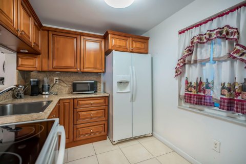 Copropriété à vendre à Tamarac, Floride: 1 chambre, 69.68 m2 № 1210343 - photo 23