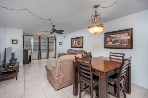 Copropriété à vendre à Tamarac, Floride: 1 chambre, 69.68 m2 № 1210343 - photo 22