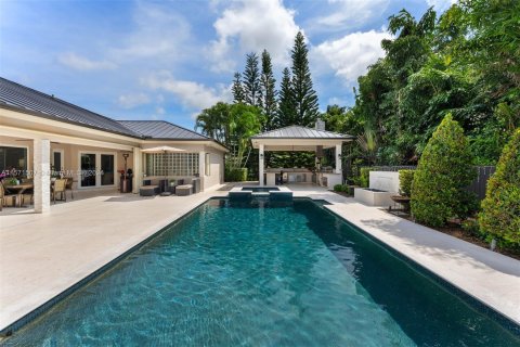 Villa ou maison à vendre à Palmetto Bay, Floride: 6 chambres, 342.25 m2 № 1132394 - photo 28