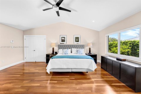 Casa en venta en Palmetto Bay, Florida, 6 dormitorios, 342.25 m2 № 1132394 - foto 11