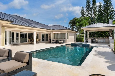 Villa ou maison à vendre à Palmetto Bay, Floride: 6 chambres, 342.25 m2 № 1132394 - photo 2
