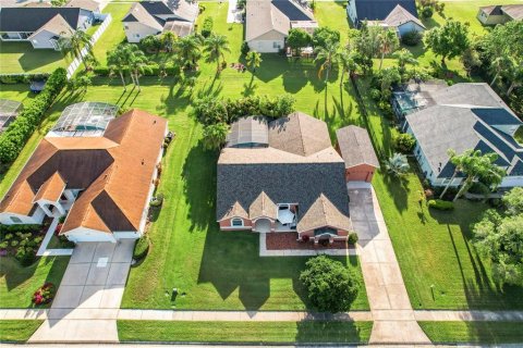 Villa ou maison à vendre à Kissimmee, Floride: 4 chambres, 210.8 m2 № 1108413 - photo 14