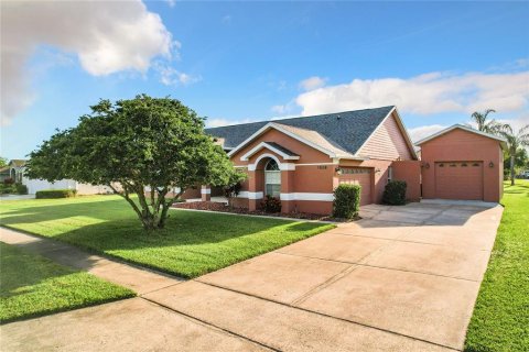 Villa ou maison à vendre à Kissimmee, Floride: 4 chambres, 210.8 m2 № 1108413 - photo 3