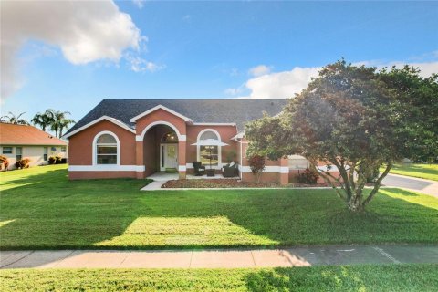 Villa ou maison à vendre à Kissimmee, Floride: 4 chambres, 210.8 m2 № 1108413 - photo 6