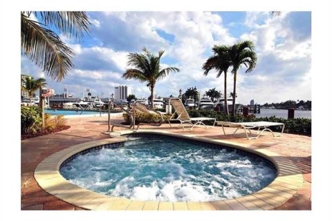 Copropriété à vendre à Fort Lauderdale, Floride: 2 chambres, 111.48 m2 № 1186549 - photo 14