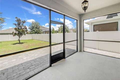 Villa ou maison à vendre à Kissimmee, Floride: 4 chambres, 217.95 m2 № 1268640 - photo 15