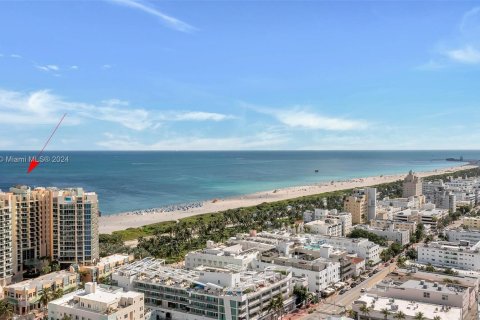 Propiedad comercial en venta en Miami Beach, Florida № 1225536 - foto 28