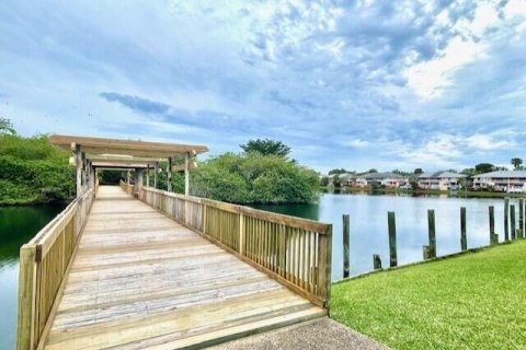 Condo in Oakland Park, Florida, 2 bedrooms  № 963686 - photo 22