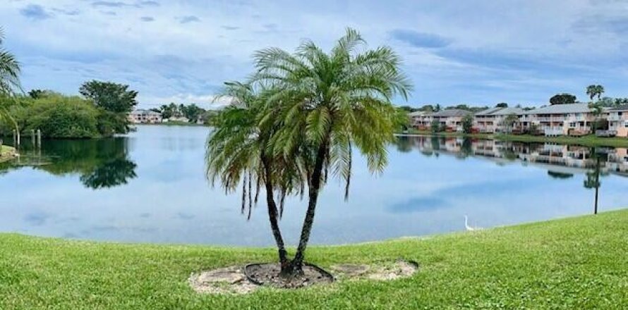 Condo in Oakland Park, Florida, 2 bedrooms  № 963686