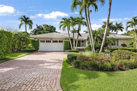 Casa en venta en Naples, Florida, 4 dormitorios, 309.92 m2 № 1273427 - foto 1