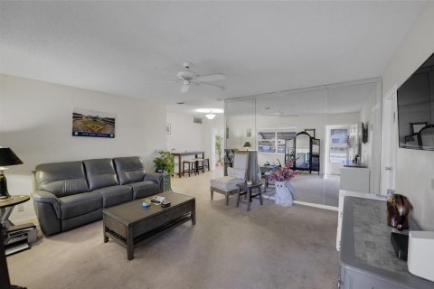 Casa en venta en Deerfield Beach, Florida, 3 dormitorios, 114.46 m2 № 856080 - foto 11
