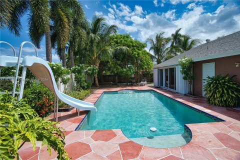 Casa en venta en Boynton Beach, Florida, 4 dormitorios, 143.81 m2 № 1401275 - foto 5