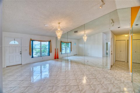 Casa en venta en Boynton Beach, Florida, 4 dormitorios, 143.81 m2 № 1401275 - foto 8