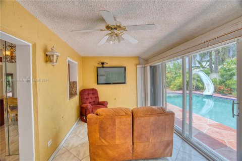 Casa en venta en Boynton Beach, Florida, 4 dormitorios, 143.81 m2 № 1401275 - foto 15