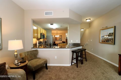 Condo in Saint Augustine, Florida, 2 bedrooms  № 847800 - photo 9