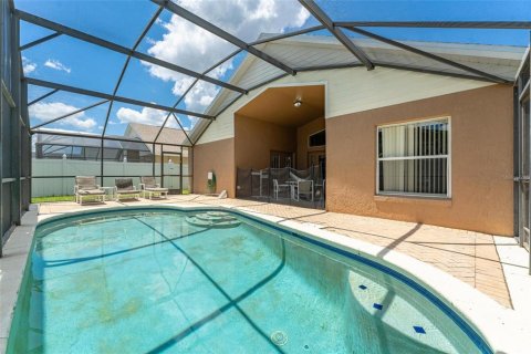 Villa ou maison à vendre à Kissimmee, Floride: 4 chambres, 166.39 m2 № 1258559 - photo 23