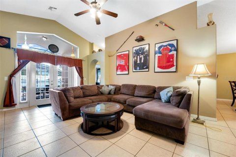 Villa ou maison à vendre à Kissimmee, Floride: 4 chambres, 166.39 m2 № 1258559 - photo 9