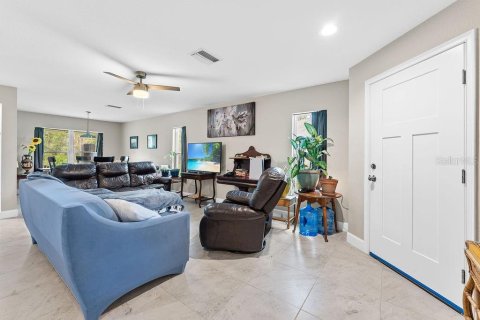 Купить коммерческую недвижимость в Порт-Шарлотт, Флорида 234.67м2, № 1165236 - фото 21