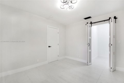 Villa ou maison à vendre à Boca Raton, Floride: 4 chambres, 270.25 m2 № 1378607 - photo 30