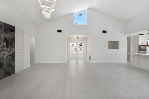 Villa ou maison à vendre à Boca Raton, Floride: 4 chambres, 270.25 m2 № 1378607 - photo 12