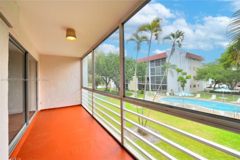 Copropriété à vendre à Lauderhill, Floride: 2 chambres, 99.41 m2 № 1177915 - photo 16