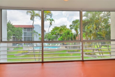 Copropriété à vendre à Lauderhill, Floride: 2 chambres, 99.41 m2 № 1177915 - photo 19