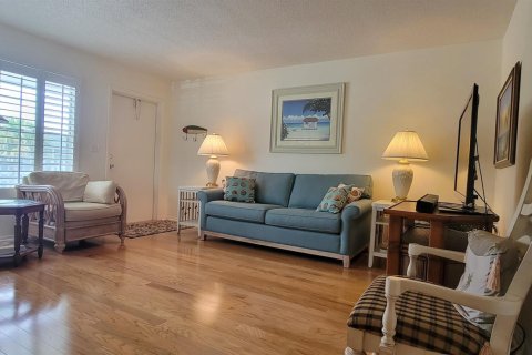 Condo in Vero Beach, Florida, 2 bedrooms  № 1223200 - photo 13