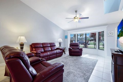 Casa en venta en Cape Coral, Florida, 3 dormitorios, 168.9 m2 № 1107968 - foto 20