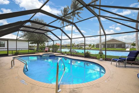 Casa en venta en Cape Coral, Florida, 3 dormitorios, 168.9 m2 № 1107968 - foto 6
