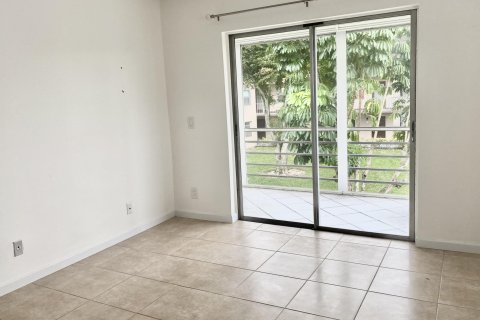 Condominio en venta en Delray Beach, Florida, 2 dormitorios, 84.54 m2 № 949913 - foto 17