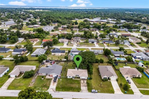 Villa ou maison à vendre à Deltona, Floride: 2 chambres, 105.63 m2 № 1344216 - photo 25