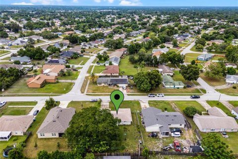 Villa ou maison à vendre à Deltona, Floride: 2 chambres, 105.63 m2 № 1344216 - photo 24