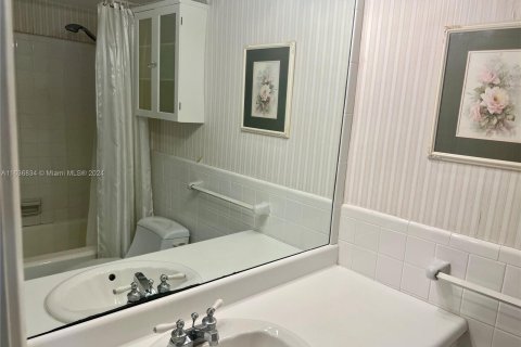 Copropriété à vendre à Pompano Beach, Floride: 1 chambre, 52.03 m2 № 1309319 - photo 12