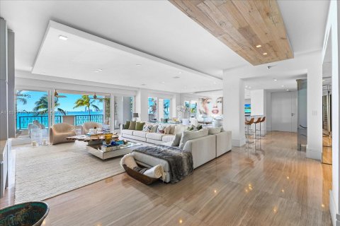 Copropriété à vendre à Miami Beach, Floride: 4 chambres, 352.1 m2 № 1309748 - photo 1